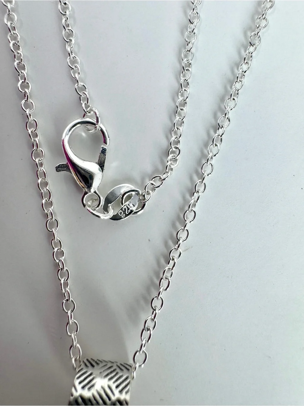 Sterling Silver Faceted Oval Red Garnet Gemstone Pendant Necklace - Picture 5 of 9